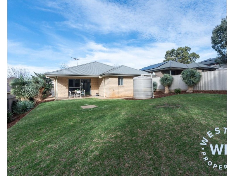 24 Charbray Court, Mount Barker SA 5251