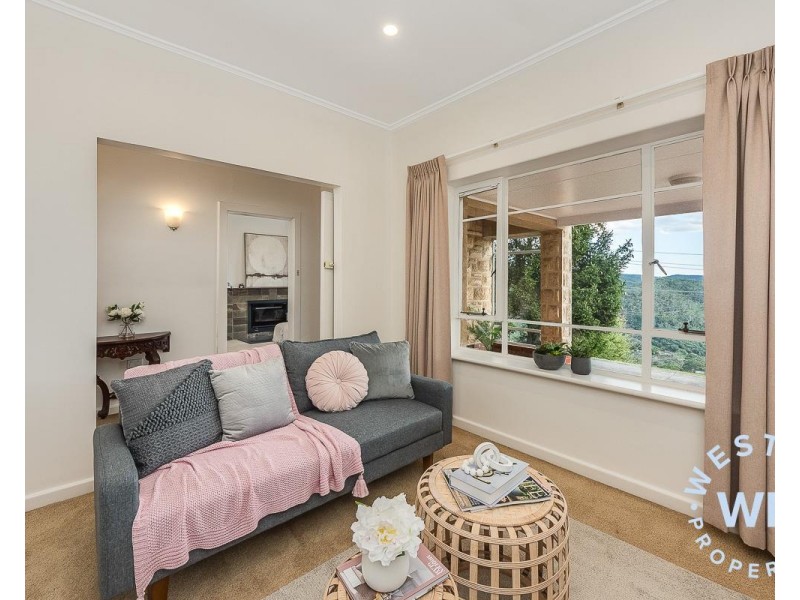 2 Morialta Lane, Norton Summit SA 5136