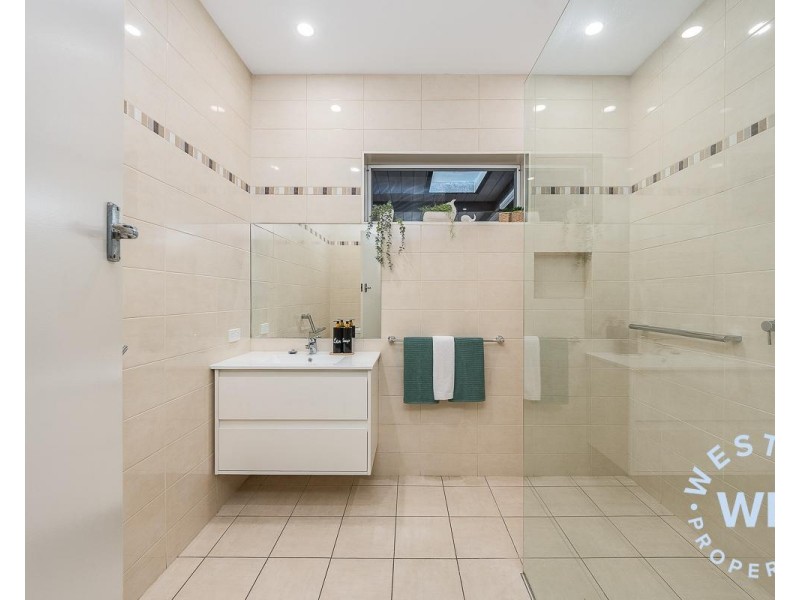 2 Morialta Lane, Norton Summit SA 5136