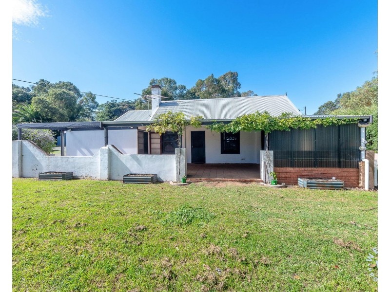 1987 Strathalbyn Road, Flaxley SA 5153