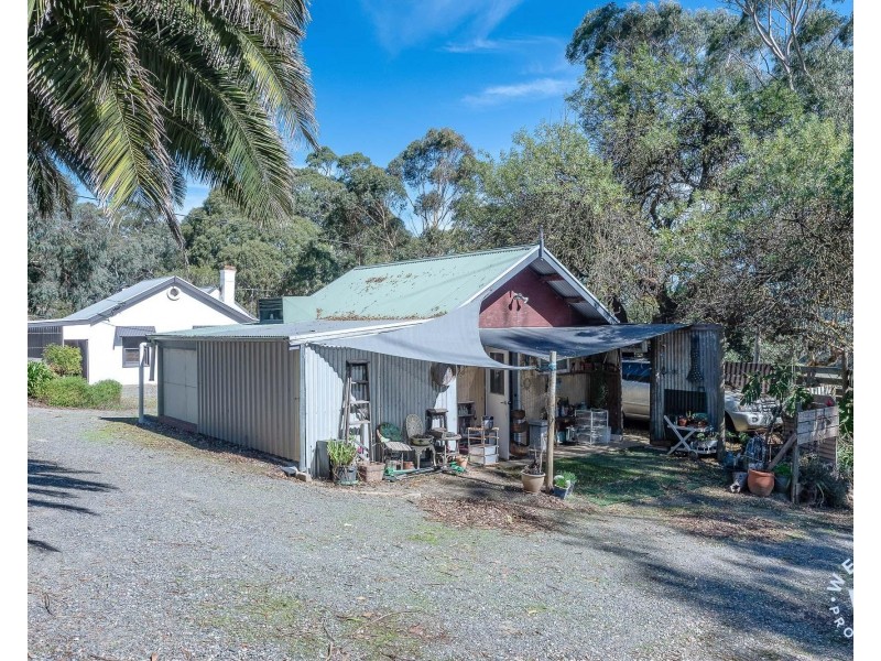 1987 Strathalbyn Road, Flaxley SA 5153