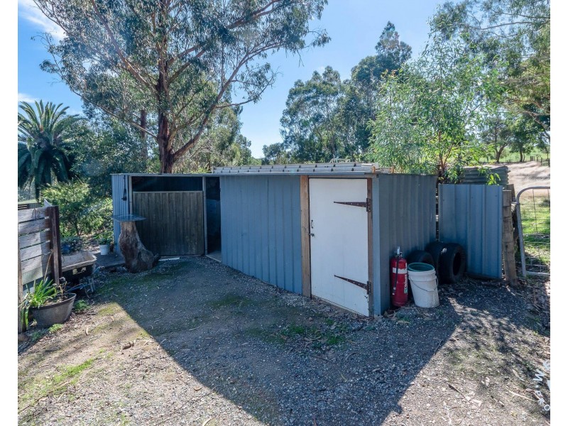 1987 Strathalbyn Road, Flaxley SA 5153