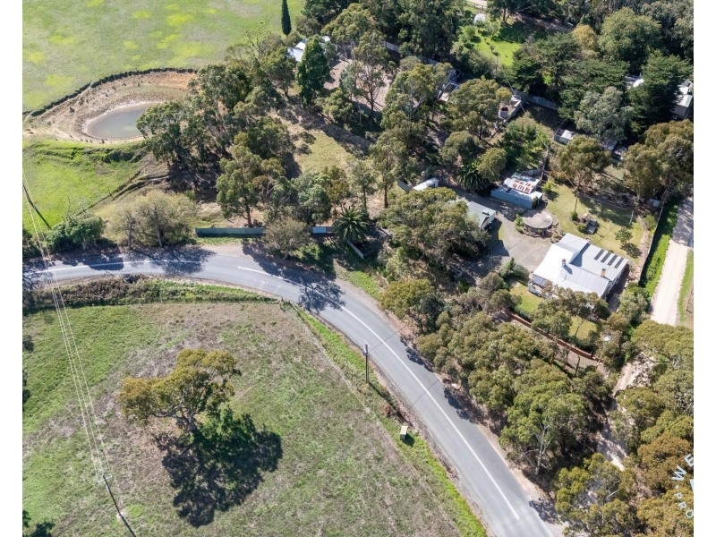 1987 Strathalbyn Road, Flaxley SA 5153