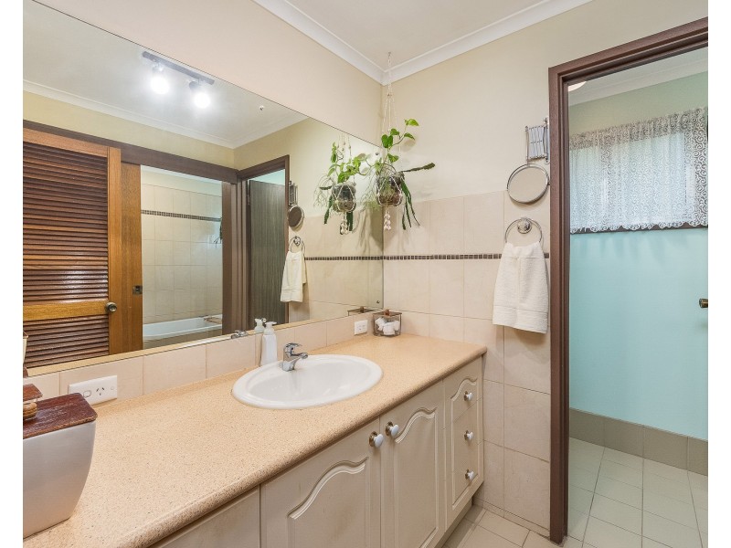 166 Tinpot Road, Woodchester SA 5255