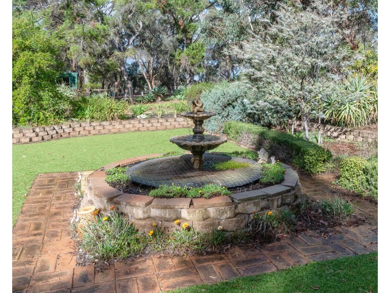 166 Tinpot Road, Woodchester SA 5255