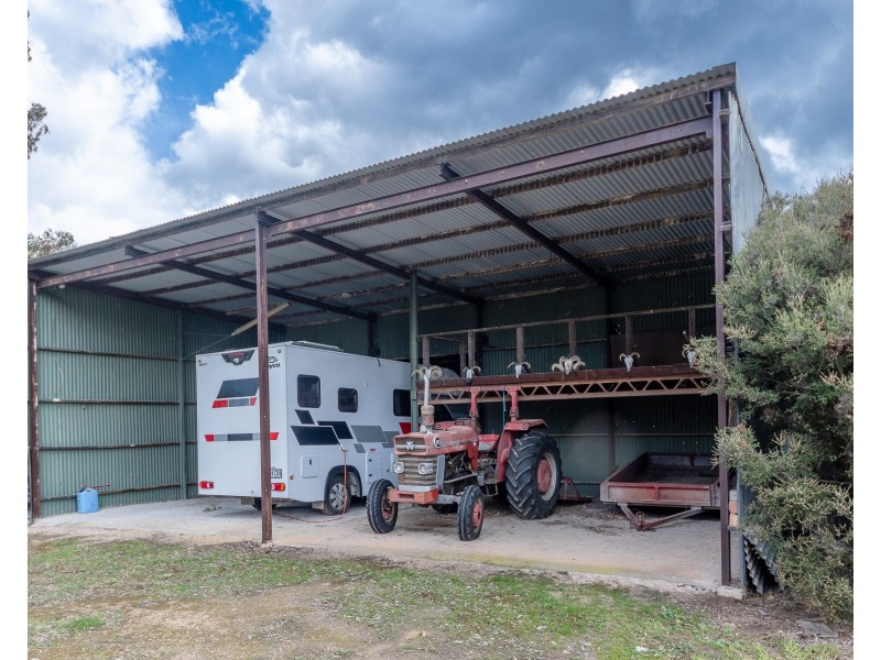 166 Tinpot Road, Woodchester SA 5255