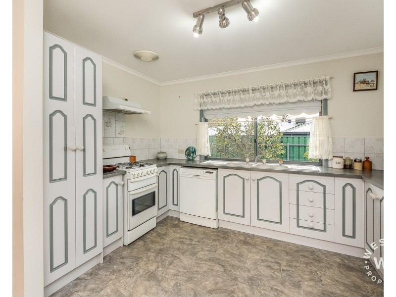 16 Gardenia Drive, Woodside SA 5244