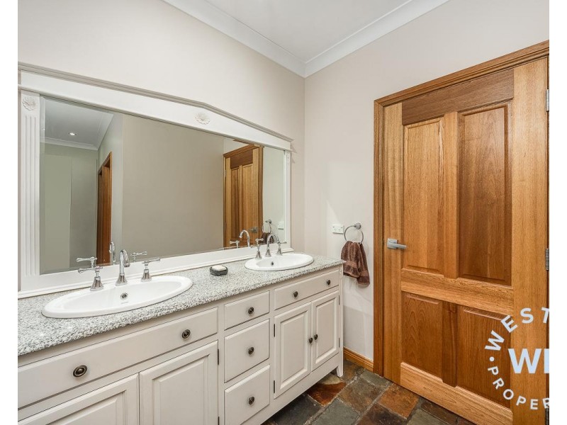 303 Snake Gully Road, Harrogate SA 5244