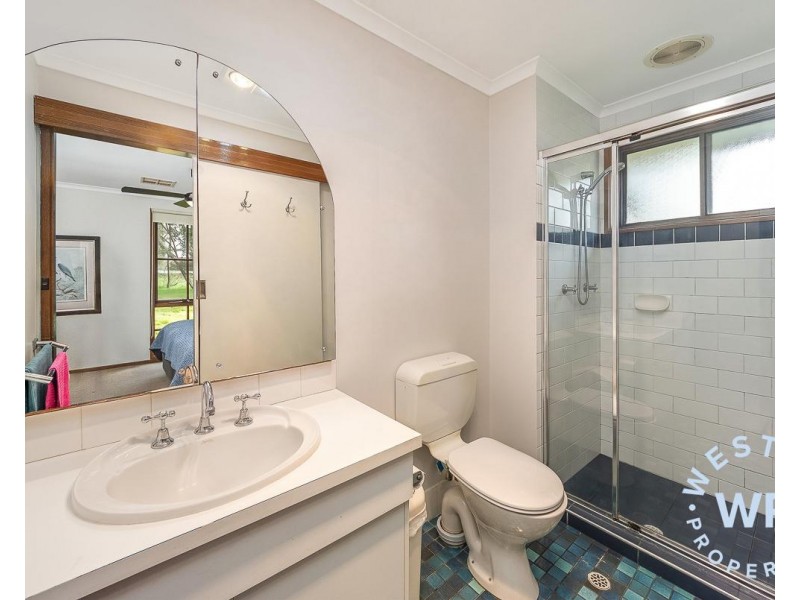 102 Angas Creek Road, Birdwood SA 5234
