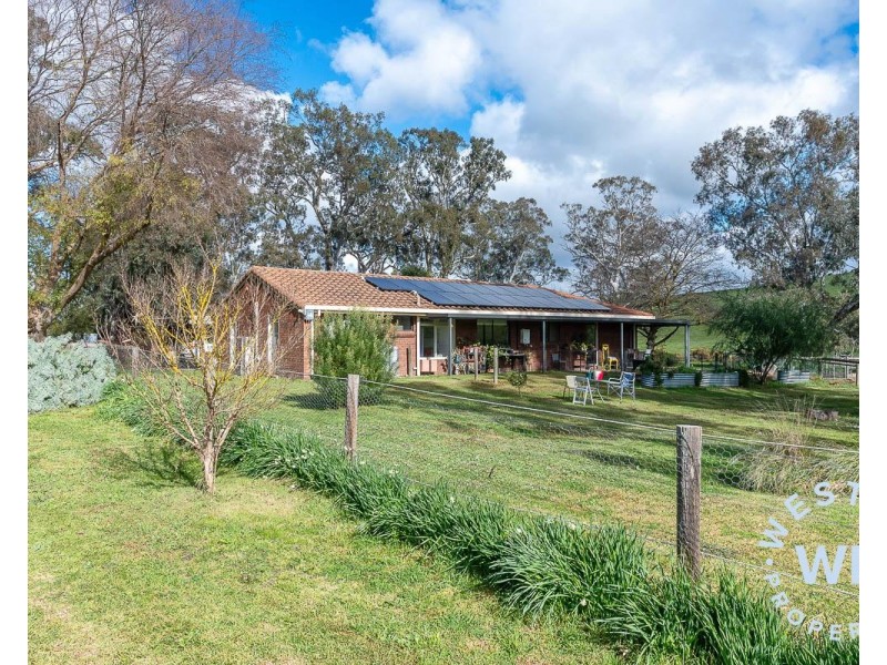 102 Angas Creek Road, Birdwood SA 5234
