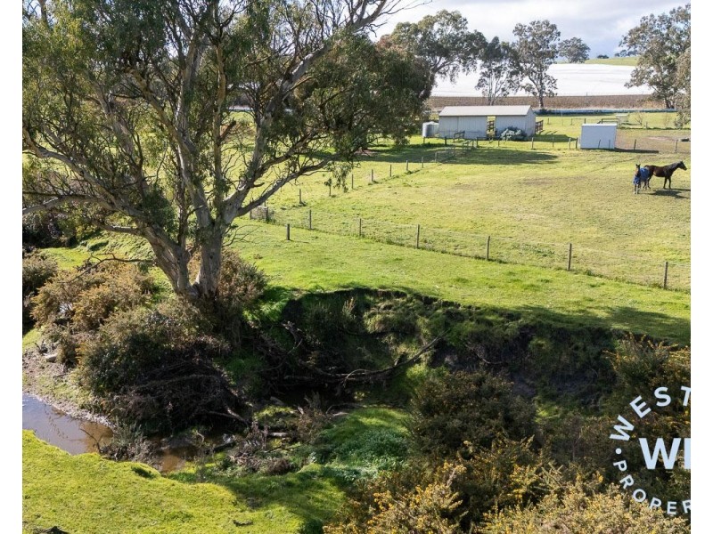 102 Angas Creek Road, Birdwood SA 5234