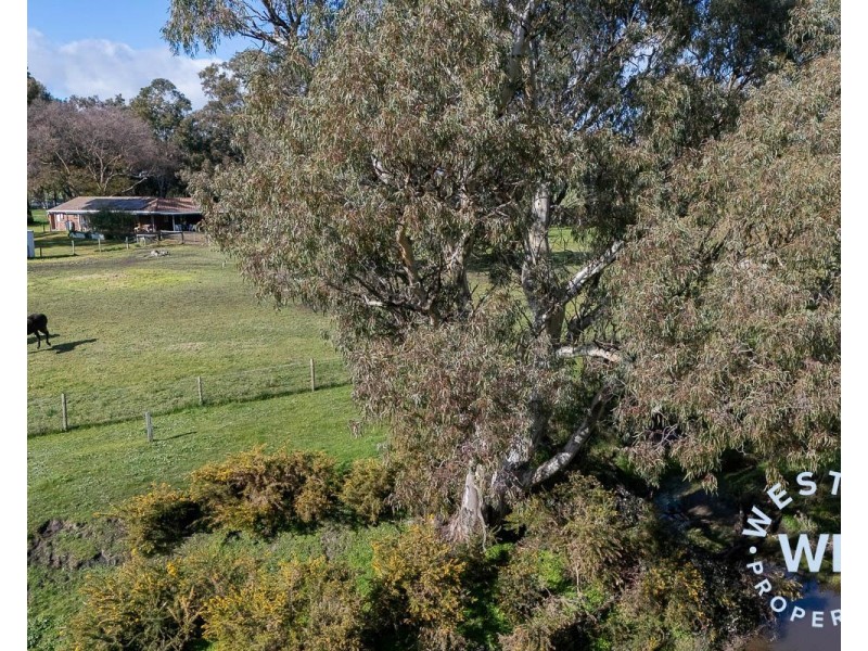 102 Angas Creek Road, Birdwood SA 5234