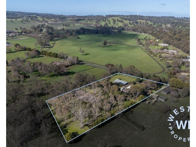 17 Mappinga Road, Oakbank SA 5243