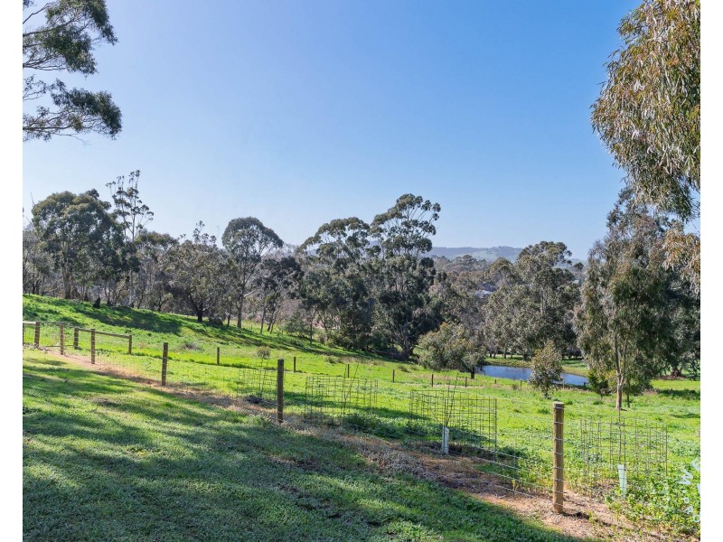 22 Karkoo Court, Mount Barker SA 5251