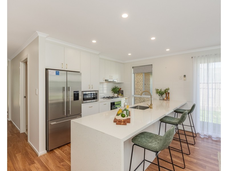 5 Holstein Close, Mount Barker SA 5251