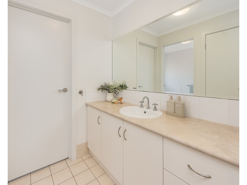 5 Holstein Close, Mount Barker SA 5251