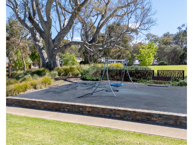 5 Holstein Close, Mount Barker SA 5251