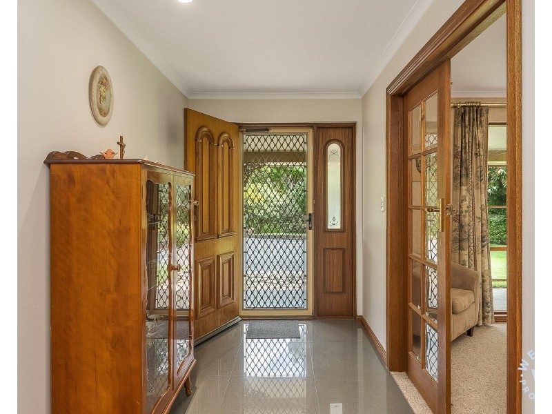 24 Bernhardt Crescent, Hahndorf SA 5245
