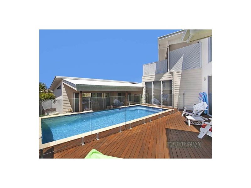 12 Mariners Place, Sunrise Beach QLD 4567