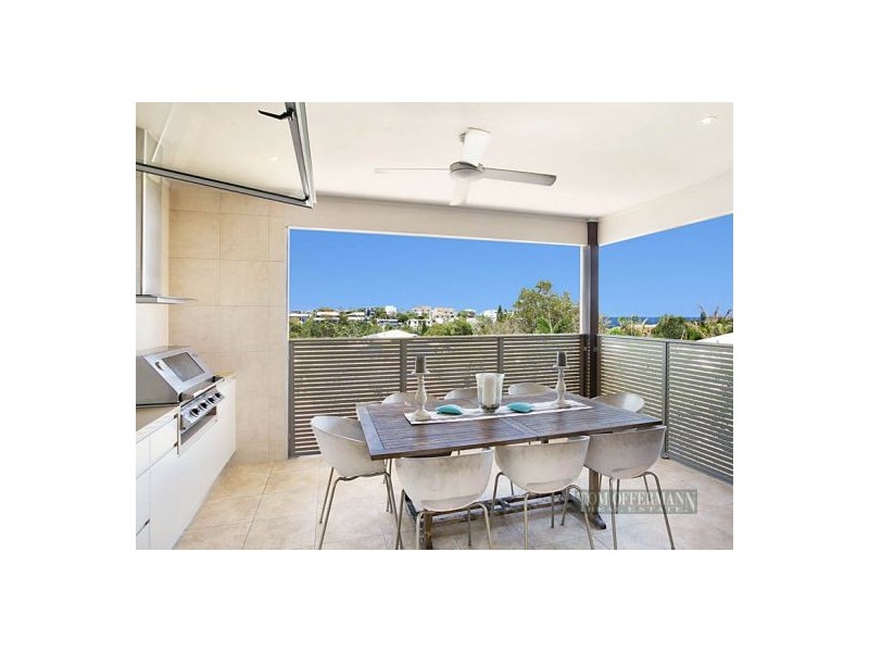 12 Mariners Place, Sunrise Beach QLD 4567