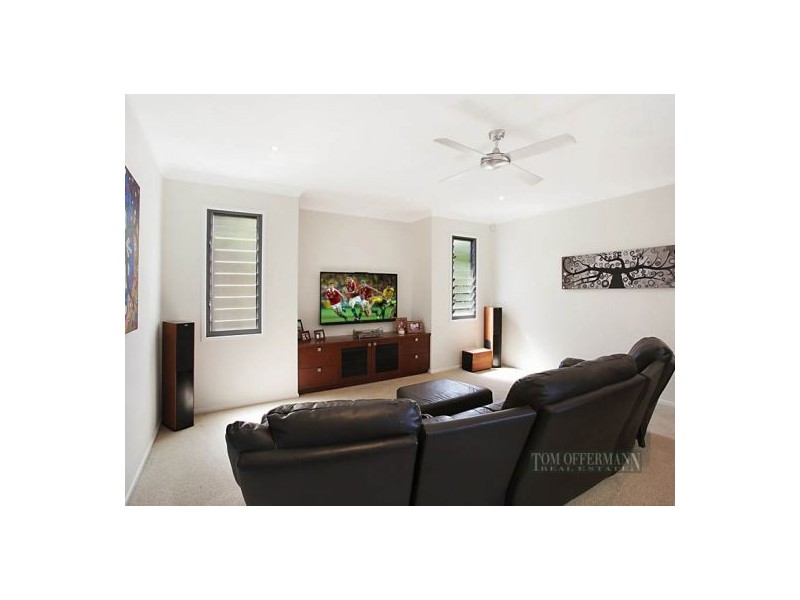 12 Mariners Place, Sunrise Beach QLD 4567