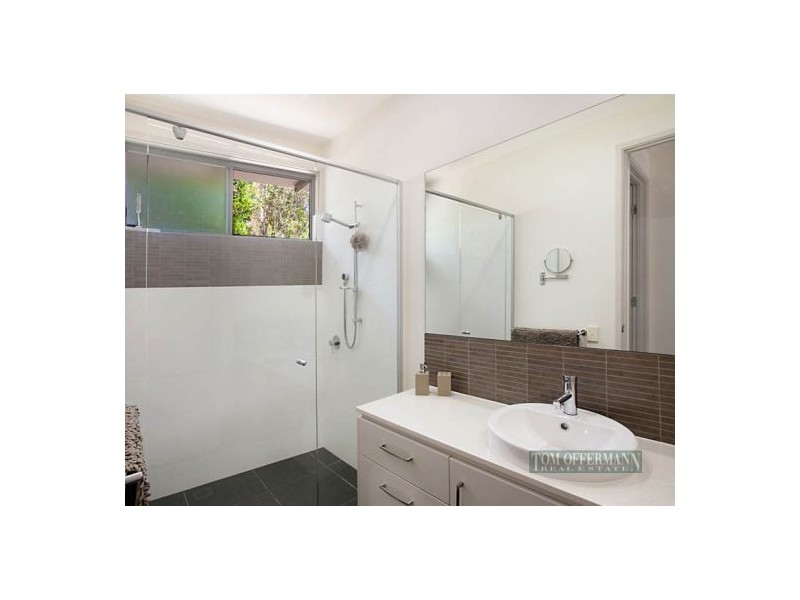 2/90 Beach Road Holiday Homes, Noosa North Shore QLD 4565