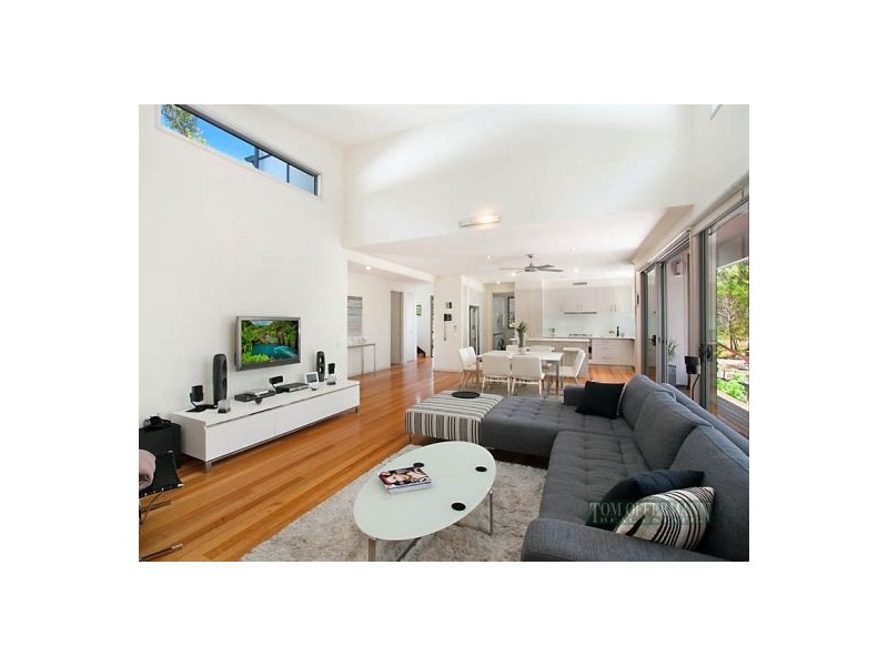 2/90 Beach Road Holiday Homes, Noosa North Shore QLD 4565