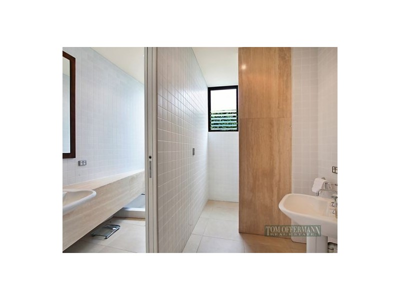 4 The Anchorage, Noosa Waters QLD 4566