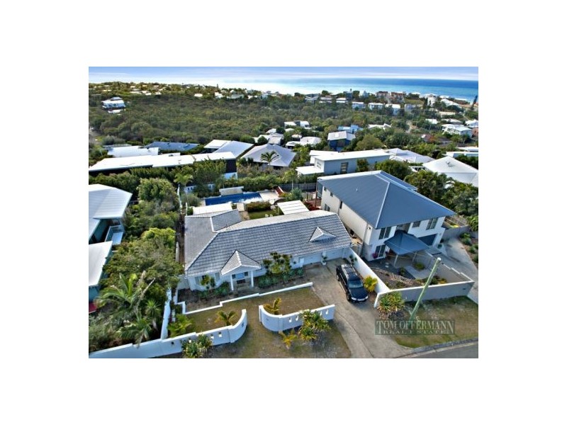 18 Southern Cross Parade, Sunrise Beach QLD 4567