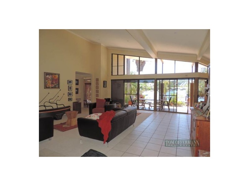 9-11 Ravenwood Drive, Noosa Heads QLD 4567