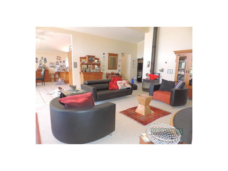 9-11 Ravenwood Drive, Noosa Heads QLD 4567