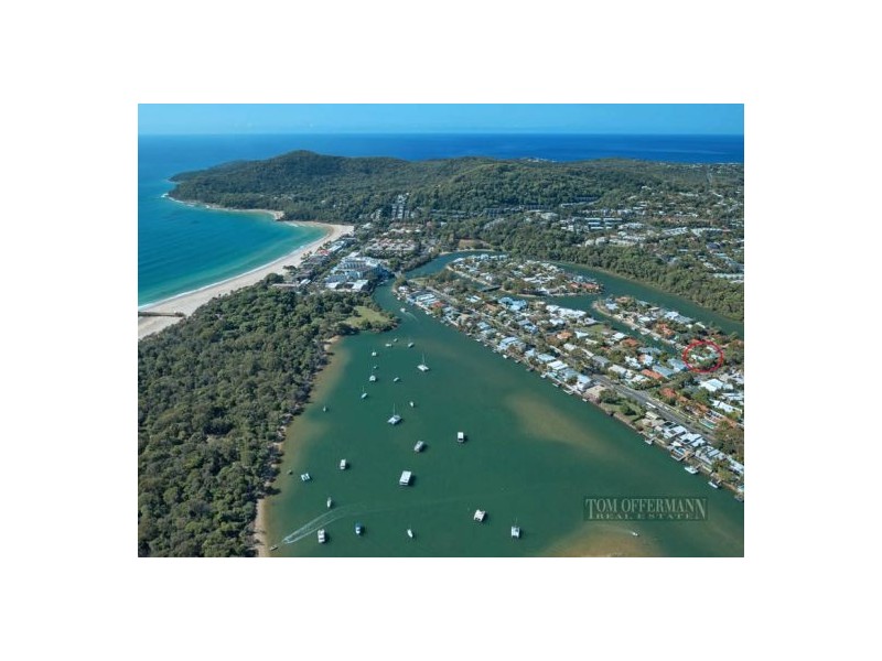 9-11 Ravenwood Drive, Noosa Heads QLD 4567