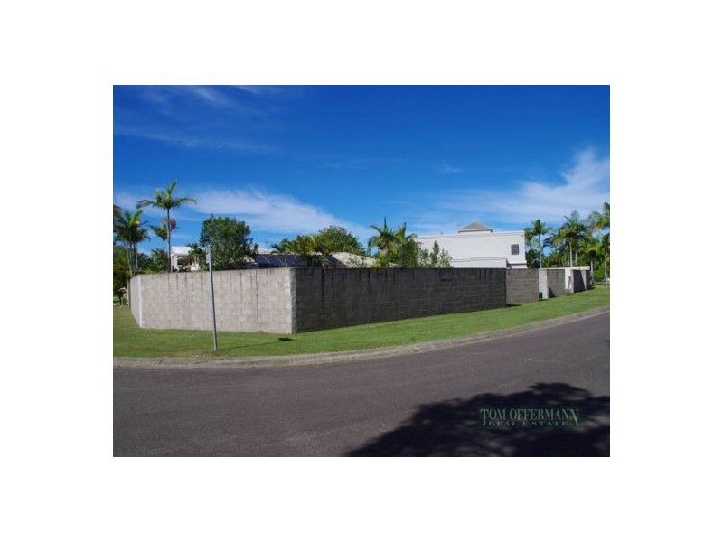 2 Park Court, Noosaville QLD 4566