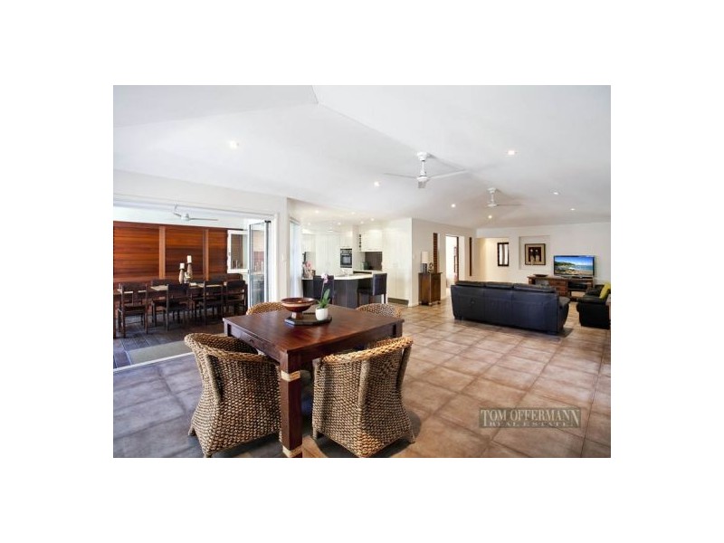 8 Pipi Cr, Noosaville QLD 4566