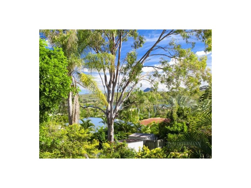17 Lake View Drive, Tewantin QLD 4565