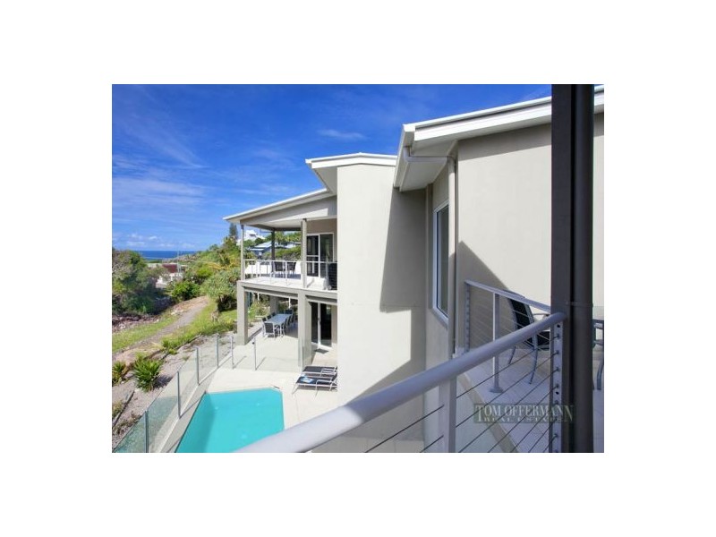 4 Surfside Ct, Sunshine Beach QLD 4567