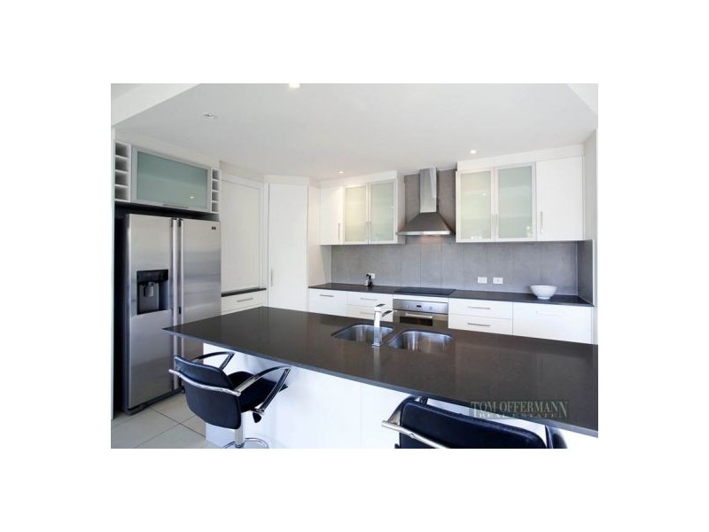 4 Surfside Ct, Sunshine Beach QLD 4567