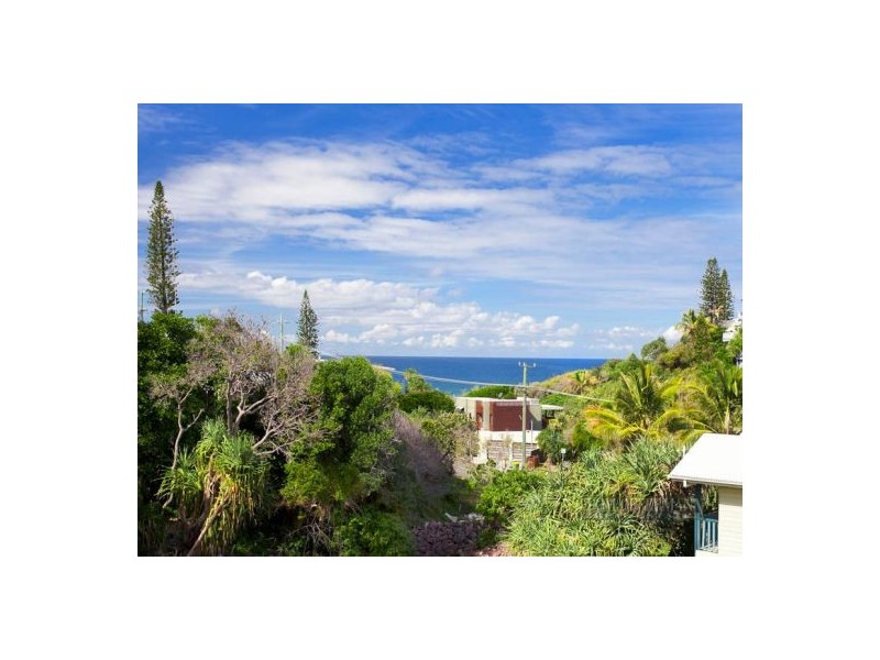 4 Surfside Ct, Sunshine Beach QLD 4567