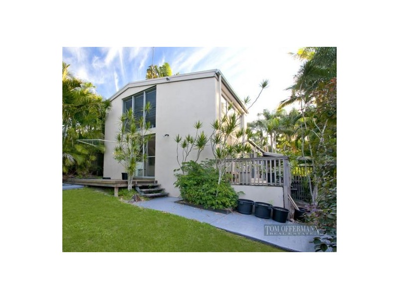 34 Banksia Ave, Noosa Heads QLD 4567