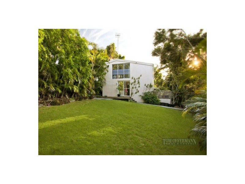 34 Banksia Ave, Noosa Heads QLD 4567