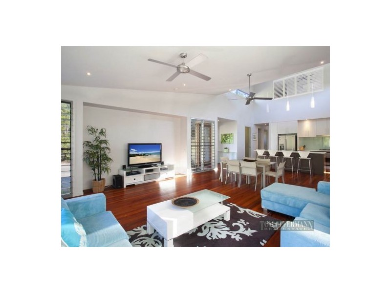 21/90 Beach Road, Noosa North Shore QLD 4565