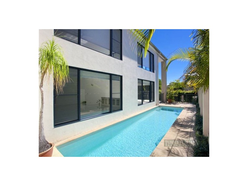 559/61 Noosa Springs Drive, Noosa Springs QLD 4567