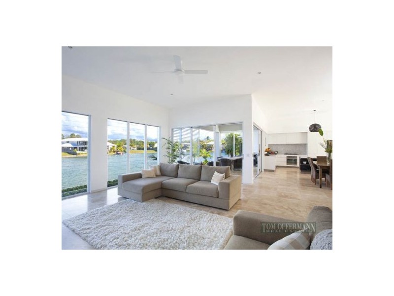 19 Topsails Place, Noosa Waters QLD 4566