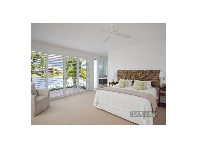 19 Topsails Place, Noosa Waters QLD 4566