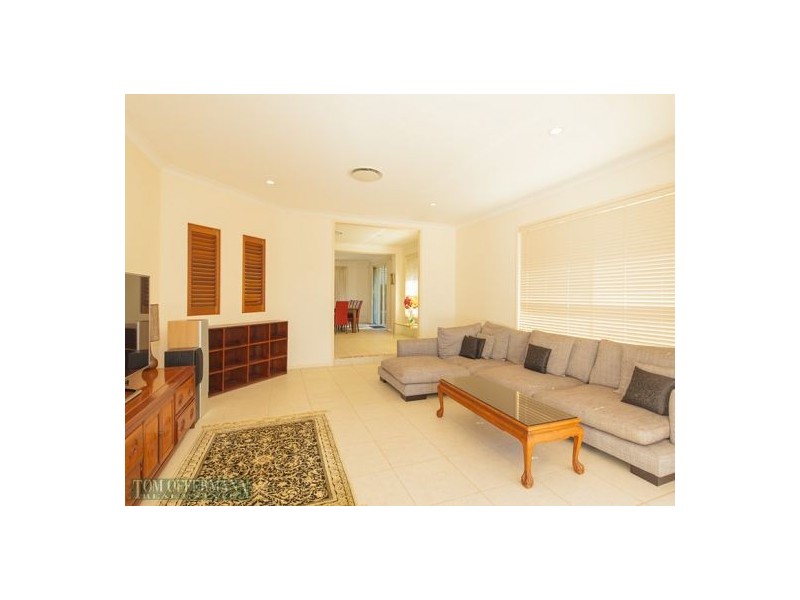 4 Admiral Place, Noosaville QLD 4566