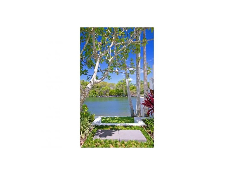 55 Wyuna Drive, Noosaville QLD 4566