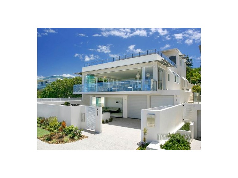 17 The Esplanade, Sunshine Beach QLD 4567