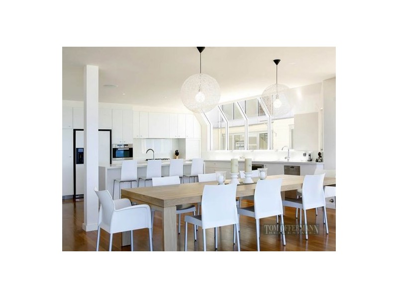 17 The Esplanade, Sunshine Beach QLD 4567