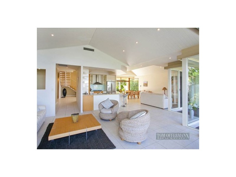 6 Masthead Quay, Noosa Waters QLD 4566