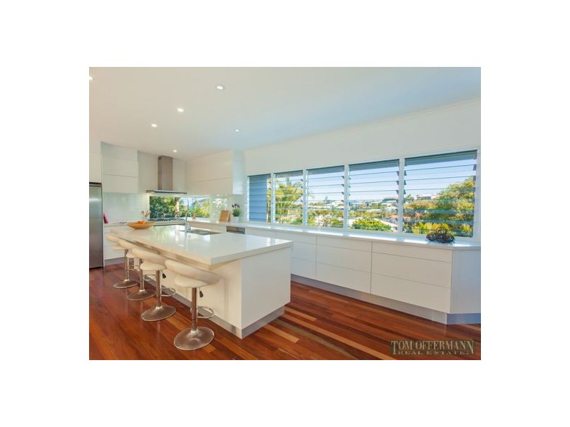 5 Bowsprit Place, Sunrise Beach QLD 4567